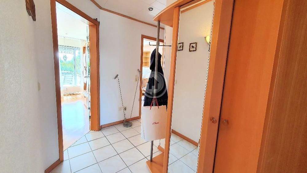 Etagenwohnung Hagen Hohenlimburg - 2 Zimmer, 75 m&sup2;, 154.000&euro; | Angebot:24483407