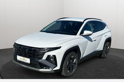 Hyundai TUCSON 3.792 km 28.990 &euro; Castrop-Rauxel 44575