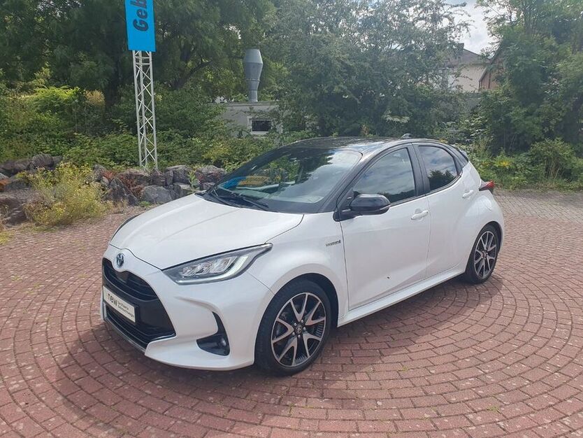 Yaris