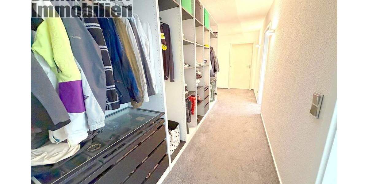 Bungalow Holzwickede - 7 Zimmer, 283 m&sup2;, 885.000&euro; | Angebot:25695743