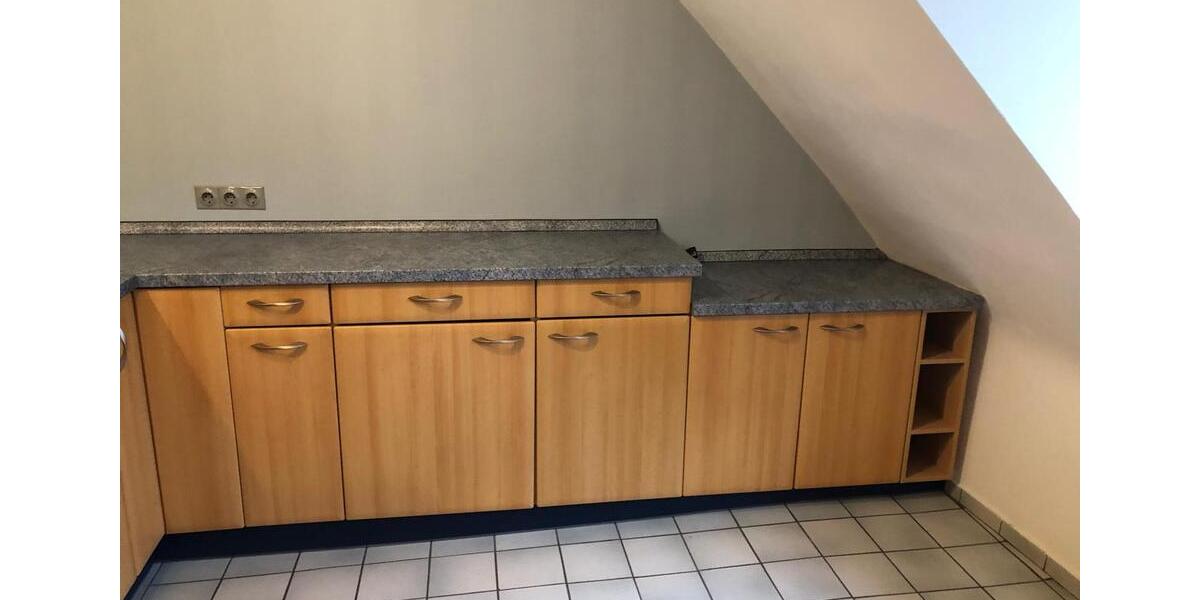 Dachgeschoßwohnung Gelsenkirchen Gelsenkirchen-Mitte - 4 Zimmer, 110 m&sup2;, 119.000&euro; | Angebot:26199069