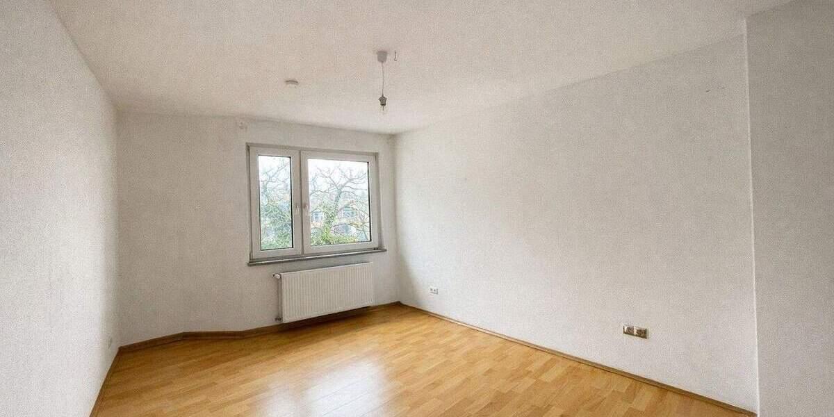 Etagenwohnung Essen Holsterhausen - 3 Zimmer, 69 m&sup2;, 700&euro; | Angebot:25390238