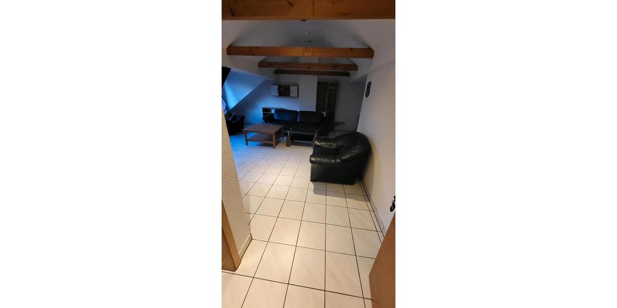 Dachgeschoßwohnung Bochum Günnigfeld - 1 Zimmer, 42 m&sup2;, 400&euro; | Angebot:26626177