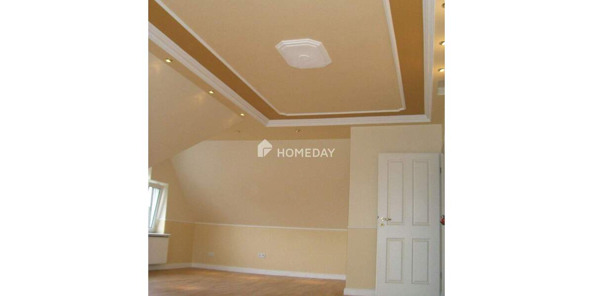 Vermietete Dachgeschosswohnung mit 4 Zimmern und schöner Ausstattung in Herne-Süd 4 zimmer