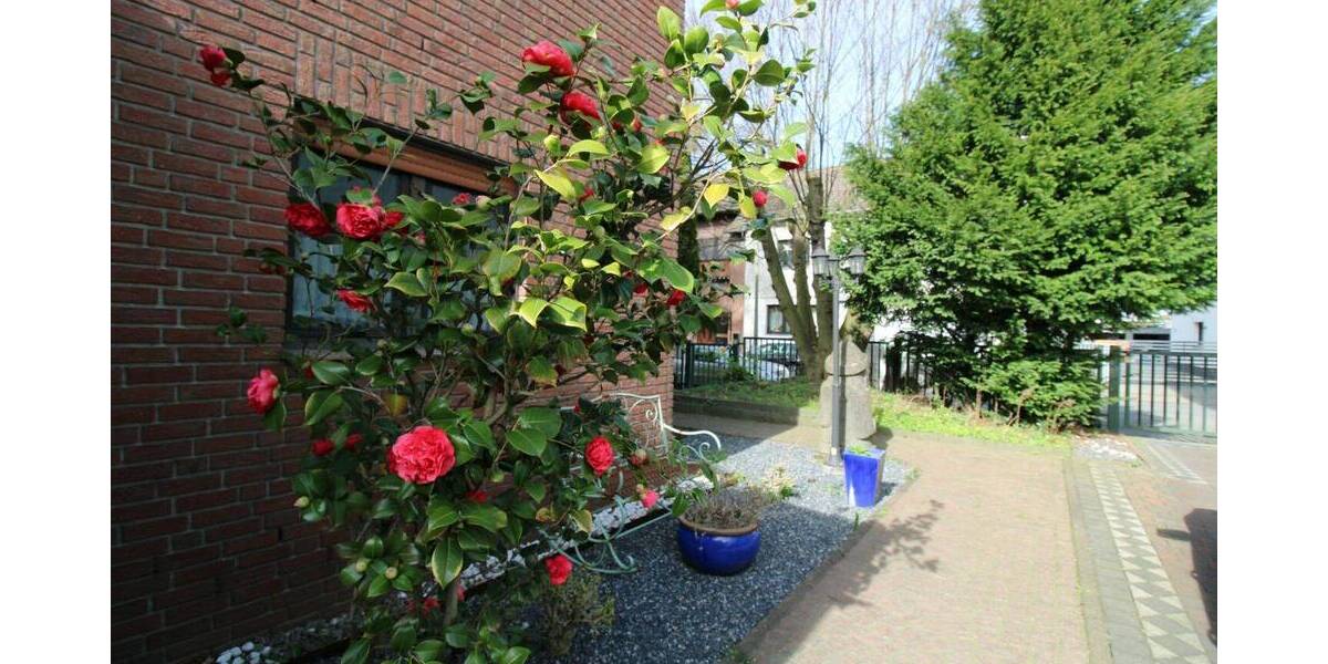 Einfamilienhaus Essen Frintrop - 6 Zimmer, 899.000&euro; | Angebot:26841825