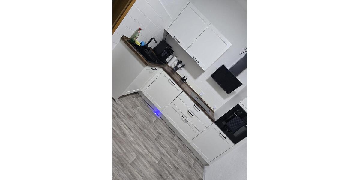 Wohnung zu vermieten Erdgeschoss mit Terrasse, Garage 3 zimmer