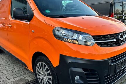 Opel Vivaro 56.400 km 15.900 &euro; Mülheim 45481
