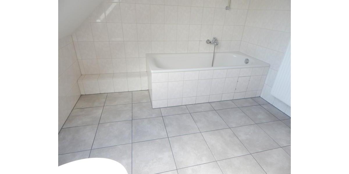 Dachgeschoßwohnung Gladbeck Brauck - 2 Zimmer, 54 m&sup2;, 434&euro; | Angebot:25140254