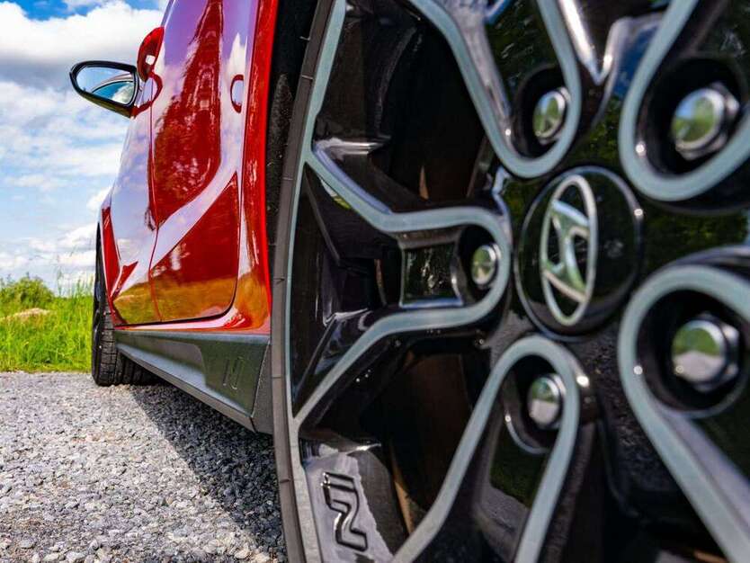 i30