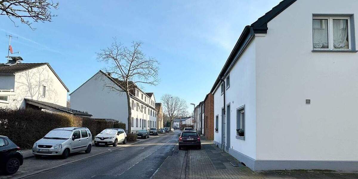 Charmante Doppelhaushälfte, 127 m², mit großzügigem Garten in E-Schonnebeck 4 zimmer