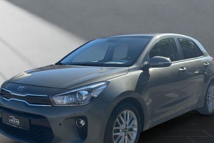 Kia Rio 64.090 km 15.450 € Duisburg 47055
