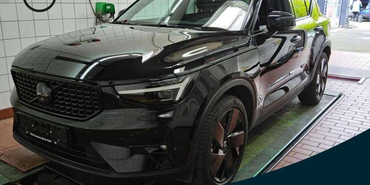Volvo XC40 9.569 km 39.890 &euro; Essen-Kray 45309