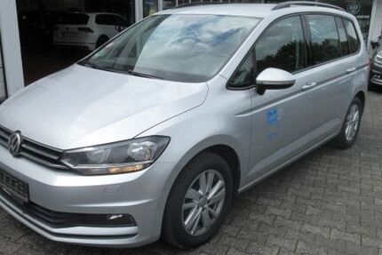 VW Touran 212.780 km 12.988 € Bergkamen 59192