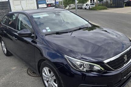 Peugeot 308 99.990 km 8.990 € Gelsenkirchen 45884