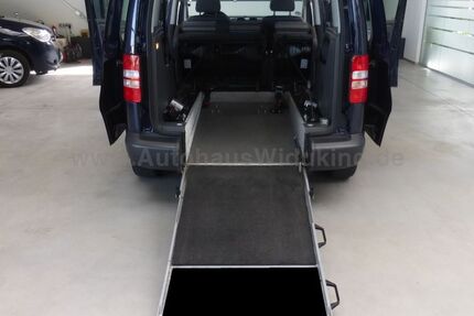 VW Caddy 149.000 km 17.990 &euro; Wuppertal 42289