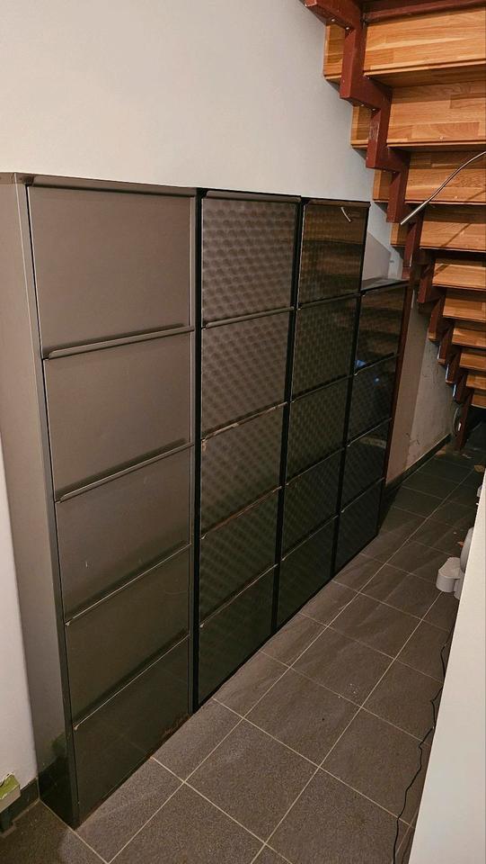 möblierte DHH in ruhiger Lage