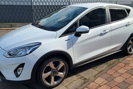 Ford Fiesta 71.000 km 8.800 &euro; Marl 45768