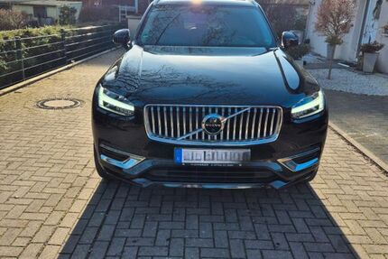 Volvo XC90 65.000 km 41.000 &euro; Oberhausen 46147