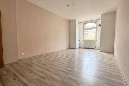 Großzügige 5-Zimmer-Wohnung mit 2 Bädern und Balkon - Ab sofort! 5 zimmer