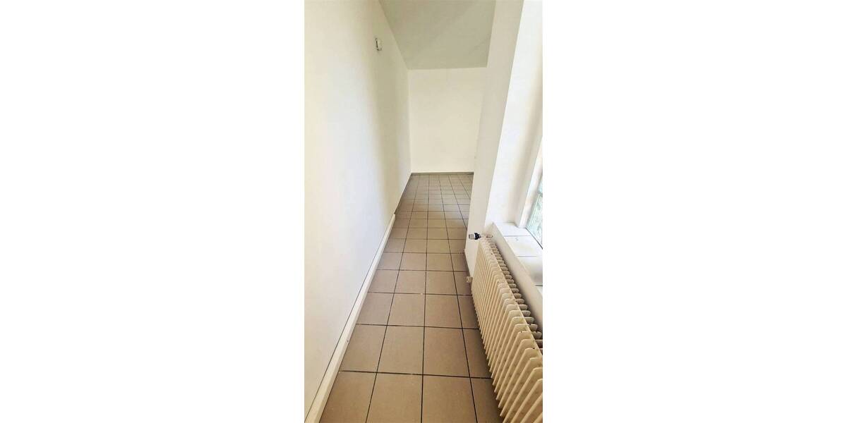 Etagenwohnung Oberhausen Altstadt-Mitte - 3 Zimmer, 65 m&sup2;, 495&euro; | Angebot:26733141