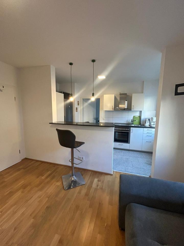 Helle & moderne 1,5 Zimmer Wohnung in Essen zimmer