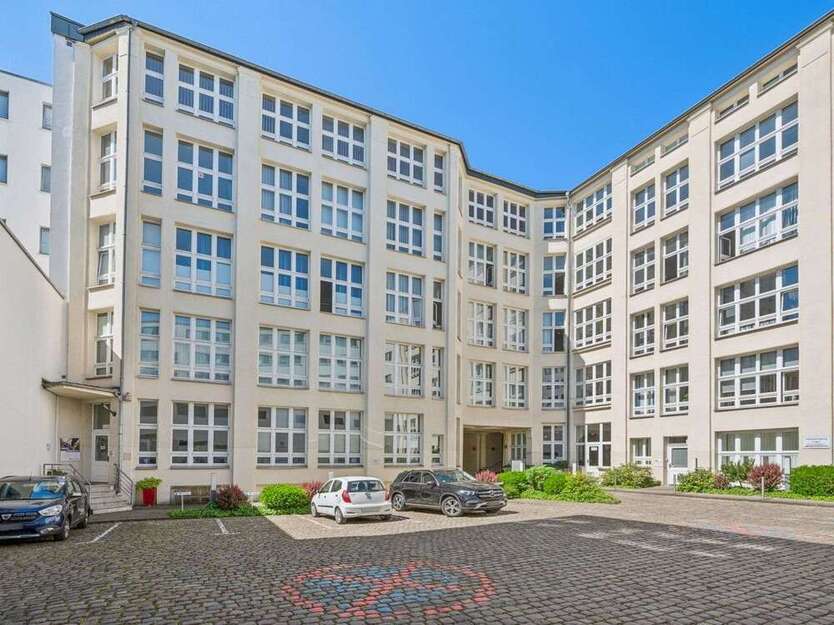 Büro in Wuppertal 860.000 € 472 m²