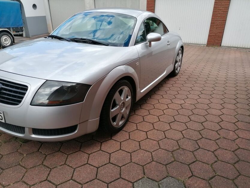 Audi TT 158.525 km 5.400 € Essen 45355