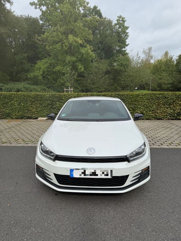VW Scirocco 165.000 km 15.000 € Dortmund 44339