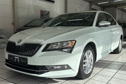 Skoda Superb 100.000 km 14.900 &euro; Essen - Karnap 45329