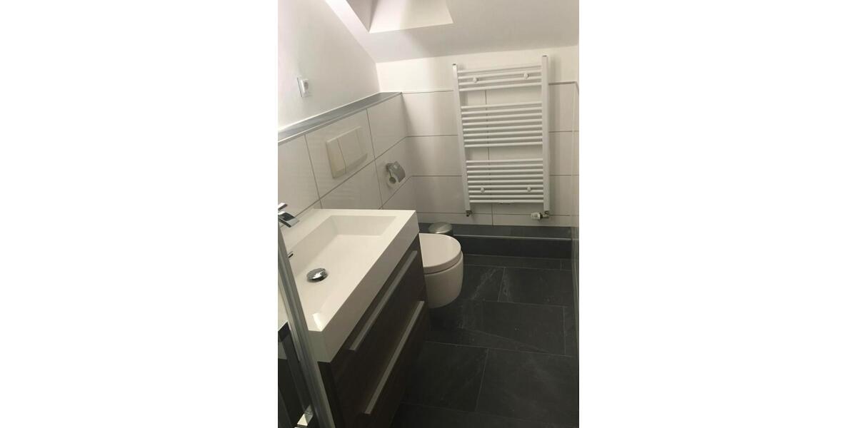 120m2 Reihenmittelhaus, 3 Zimmer, 2 Bäder, Garten, Südbalkon 3 zimmer