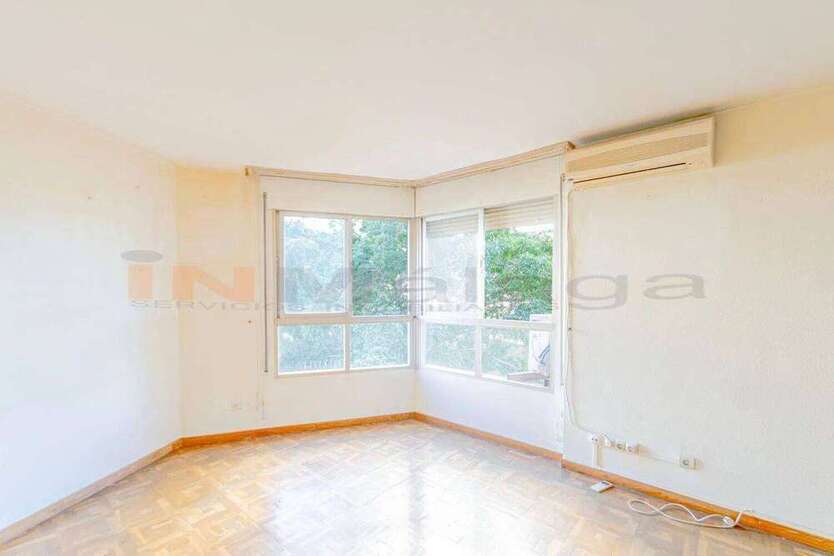 Wohnung zum Kaufen in Málaga 550.000 € 236 m²