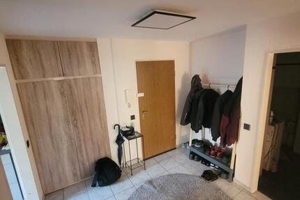 Helle 2-Zimmer Wohnung mit Balkon und Einbauküche in Wülfrath