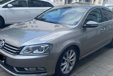 VW Passat 185.000 km 9.499 € Essen 45145