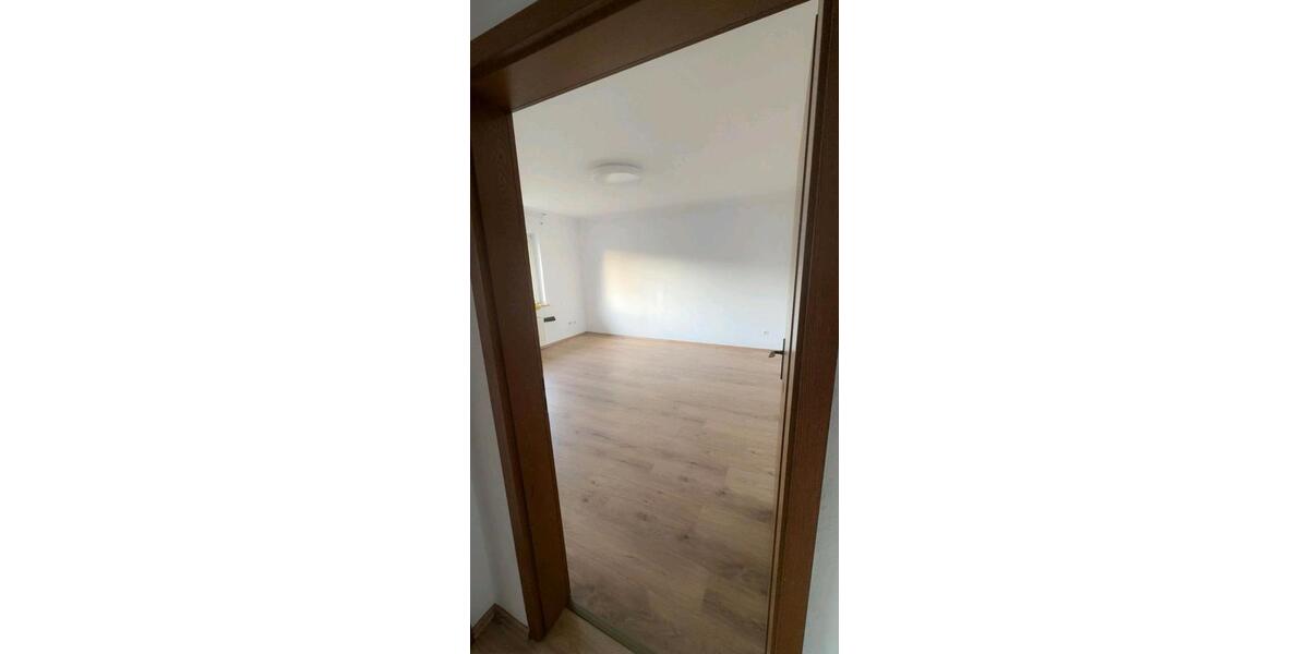 Etagenwohnung Hagen Hagen-Mitte - 3 Zimmer, 80 m&sup2;, 700&euro; | Angebot:27567590