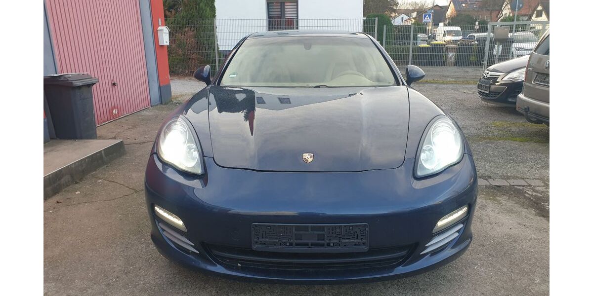 Porsche Panamera 151.600 km 17.000 &euro; Dortmund 44328