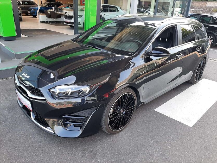 Kia ceed Sportswagon 66.878 km 20.880 € Essen 45326