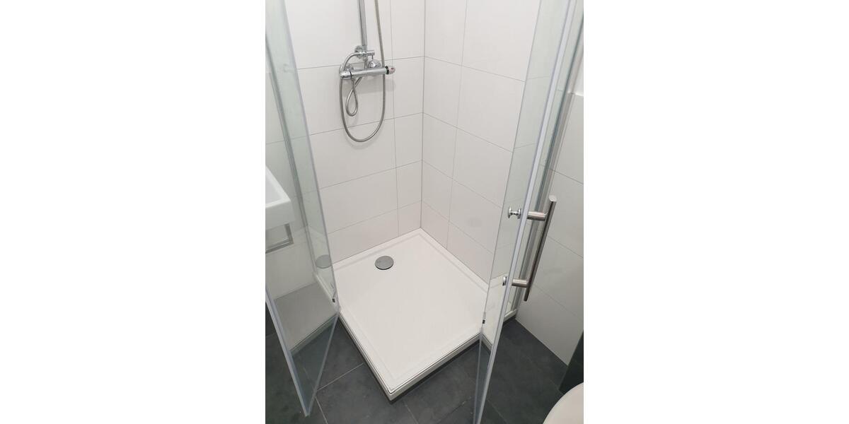 50m² Apartment große Balkon Aufzug Barrierearm Stellplatz Küche 1 zimmer