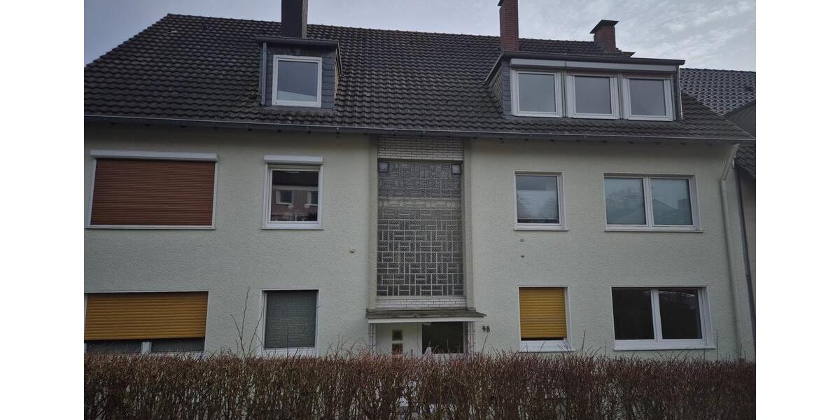 Dachgeschoßwohnung Bochum Bochum-Südwest - 3.5 Zimmer, 61 m&sup2;, 590&euro; | Angebot:25766912