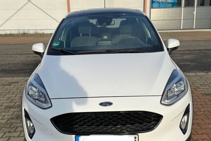Ford Fiesta 77.000 km 12.200 &euro; Gelsenkrichen 45888