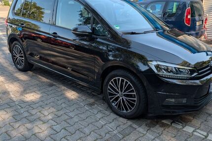 VW Touran 37.000 km 24.999 &euro; Dortmund 44328