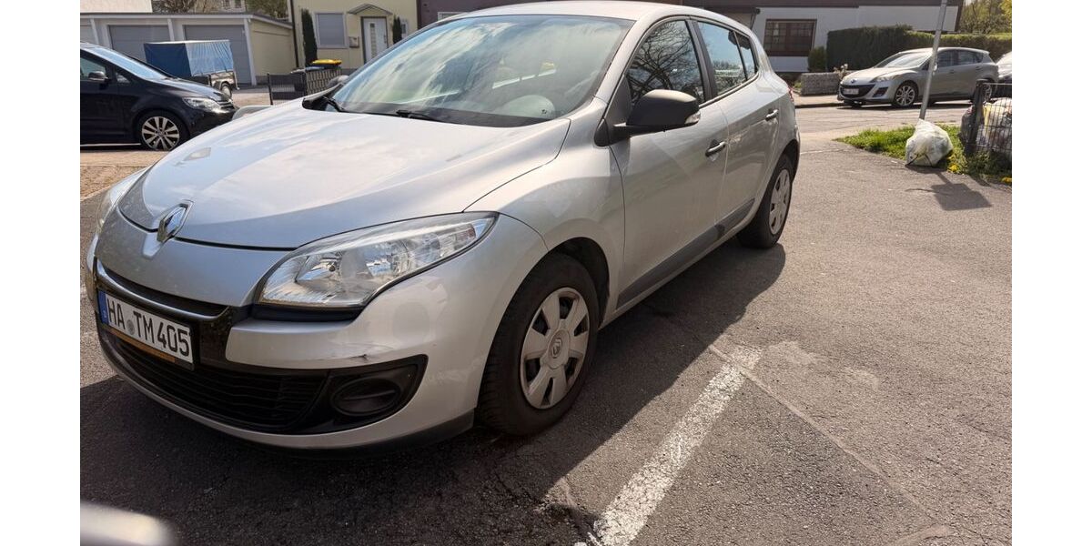 Renault Megane 79.000 km 5.300 &euro; Hagen 58089