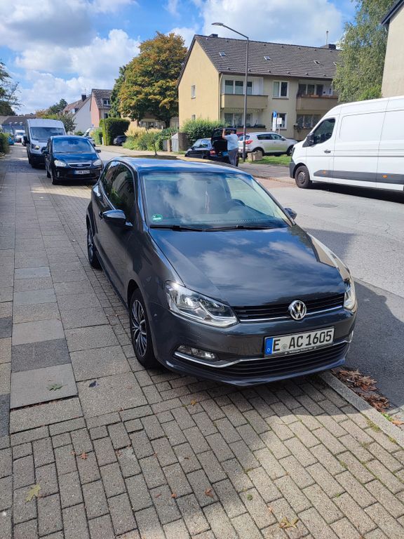 VW Polo 94.500 km 8.400 € Essen 45355