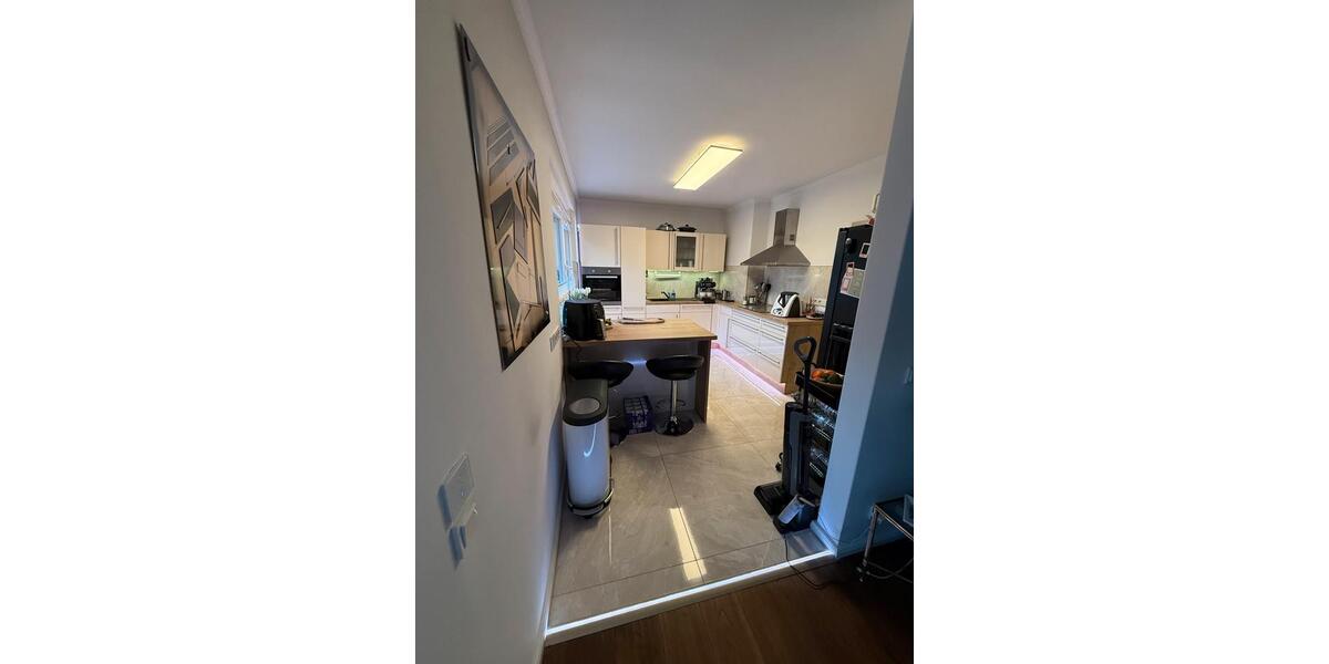 Etagenwohnung Dortmund Hombruch - 4 Zimmer, 85 m&sup2;, 310.000&euro; | Angebot:26126913