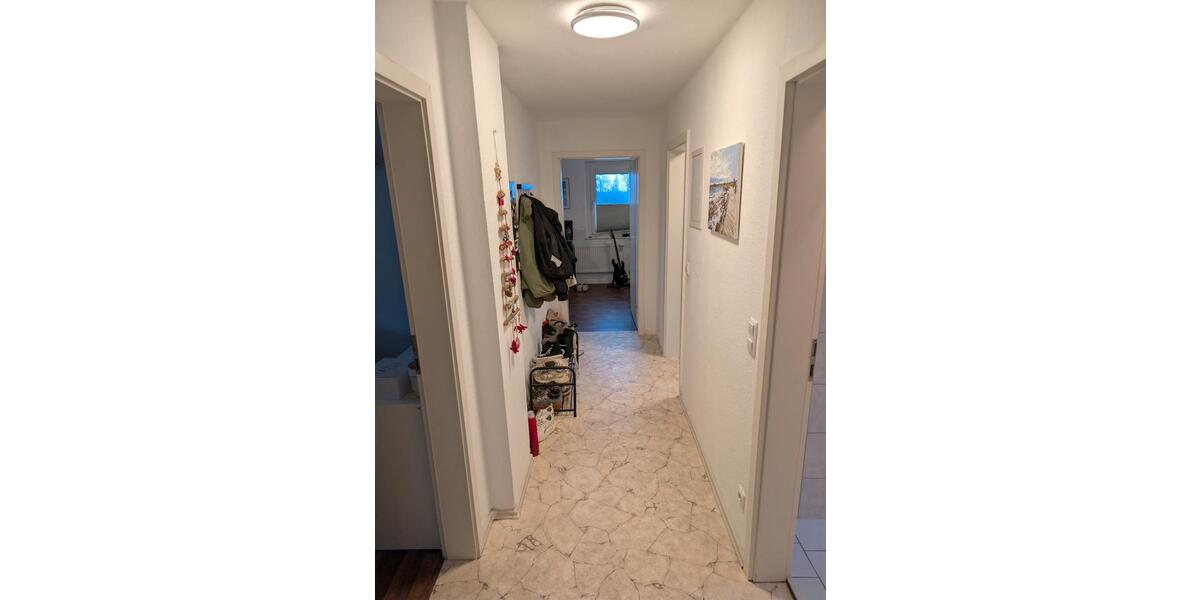 Dachgeschoßwohnung Bochum Querenburg - 3 Zimmer, 68 m&sup2;, 680&euro; | Angebot:26560395