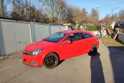 Opel Astra H GTC