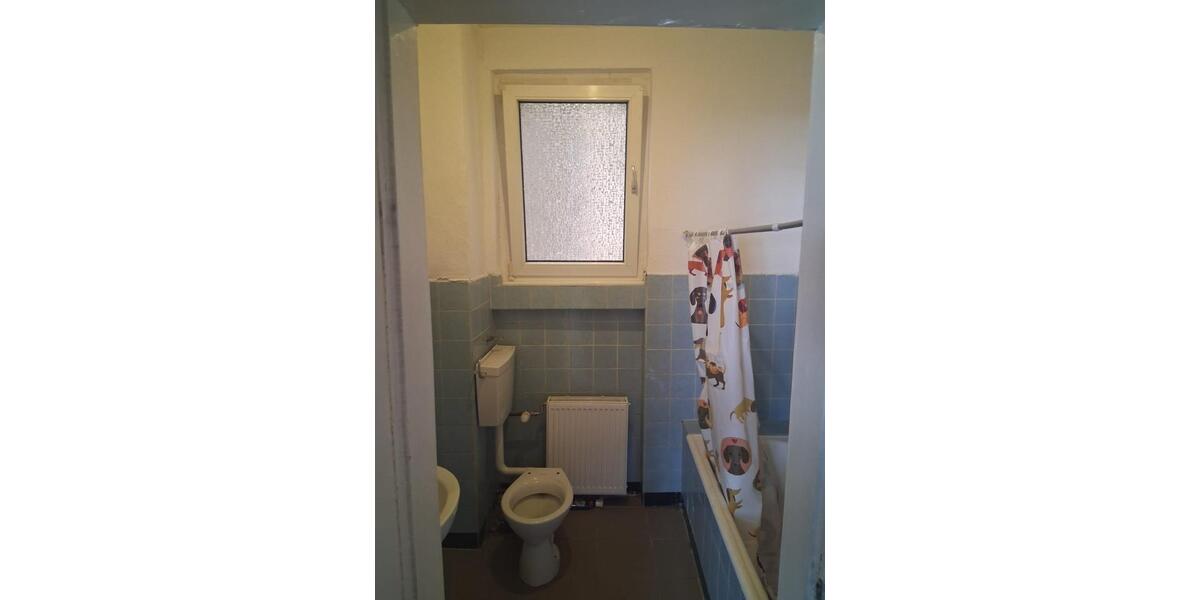 Etagenwohnung Gelsenkirchen - 5 Zimmer, 100 m&sup2;, 700&euro; | Angebot:26546029