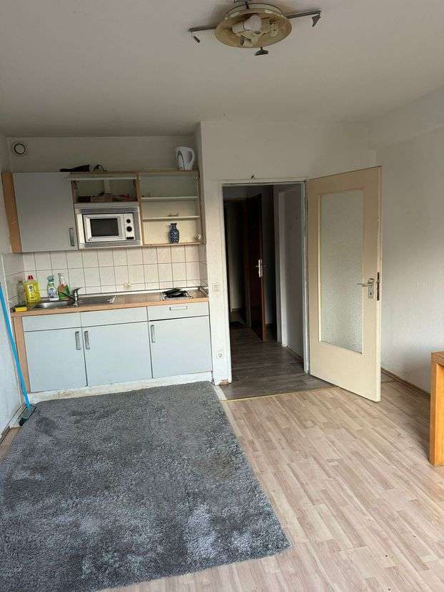 Wohnung zum Mieten in Essen 355 € 25 m²