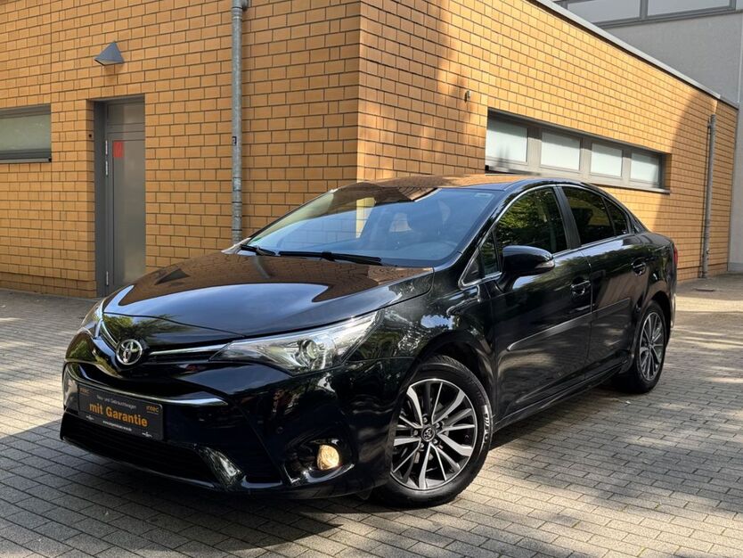 Toyota Avensis 57.838 km 19.990 € Essen 45326
