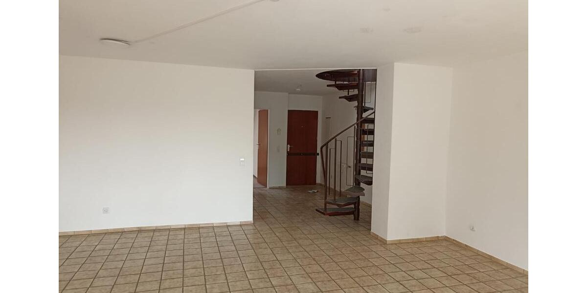 Dachgeschoßwohnung Dortmund Hombruch - 4 Zimmer, 87 m&sup2;, 735&euro; | Angebot:27600011