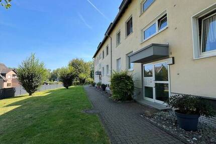 Für die kleine Familie oder Paare - 3 Zimmer mit Balkon 3 zimmer